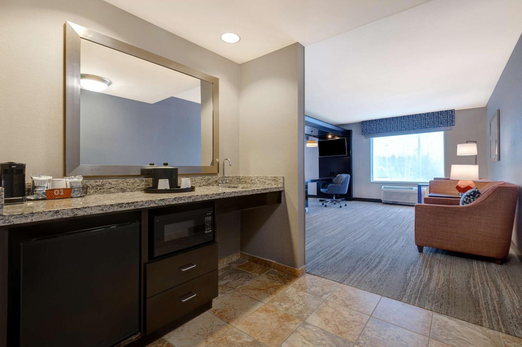 Hampton Inn & Suites Seattle/Federal Way Εξωτερικό φωτογραφία